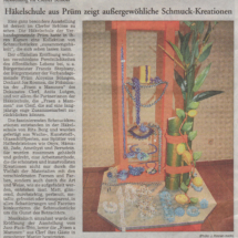 Schmuck(e) Creationen im Schloss in Clervaux - Luxemburger Wort, 25.05.2004